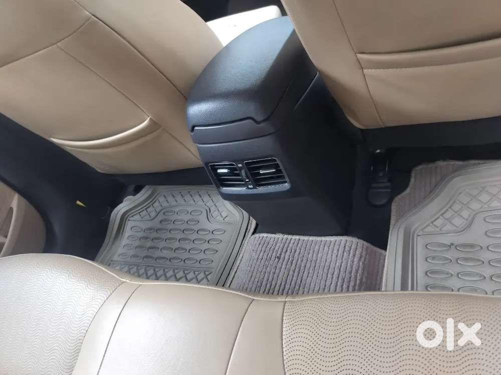 Hyundai Elantra 2013 Petrol 110000 Km Driven