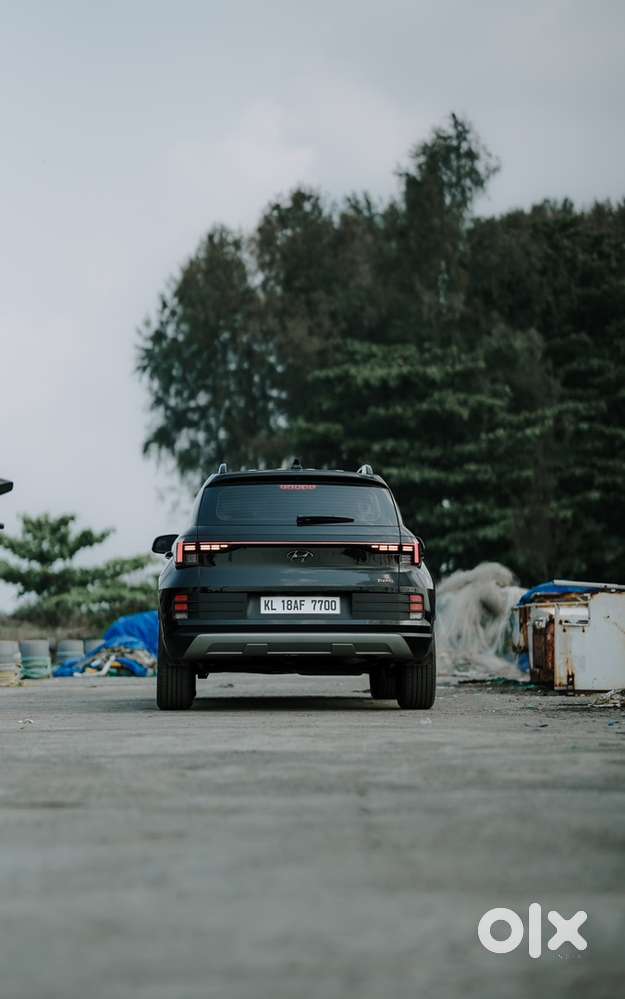 Hyundai Venue Petrol 2025