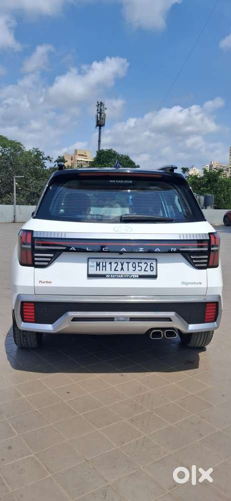 Hyundai Alcazar Signature (o) 6 Str 1.5 Petrol Dct, 2025, Petrol