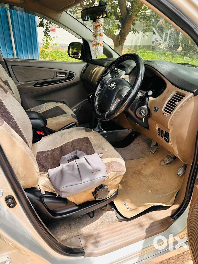 Toyota Innova 2.5 V 7 Str, 2015, Diesel