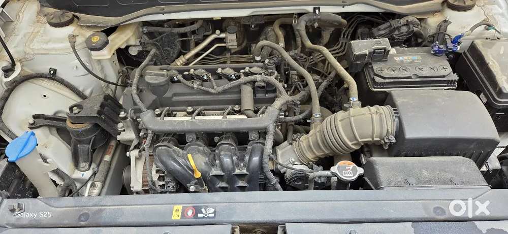 Hyundai Venue 2022 Petrol 26000 Km Driven