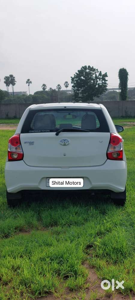 Toyota Etios Liva 1.2 V, 2019, Petrol
