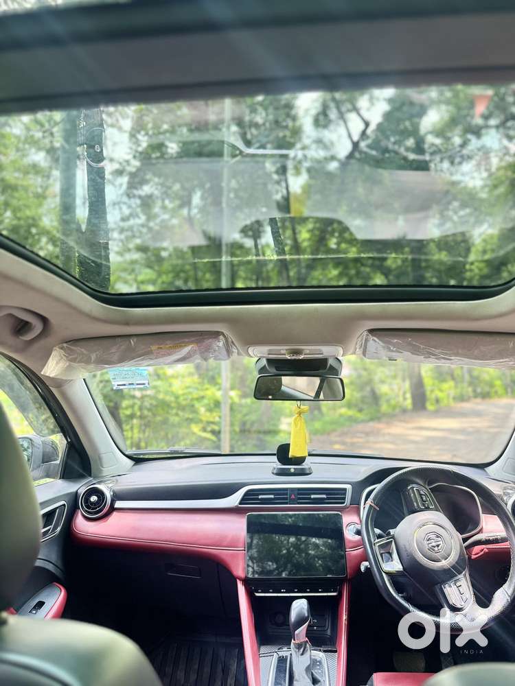 Mg Astor 1.5 Savvy Cvt S Red, 2022, Petrol