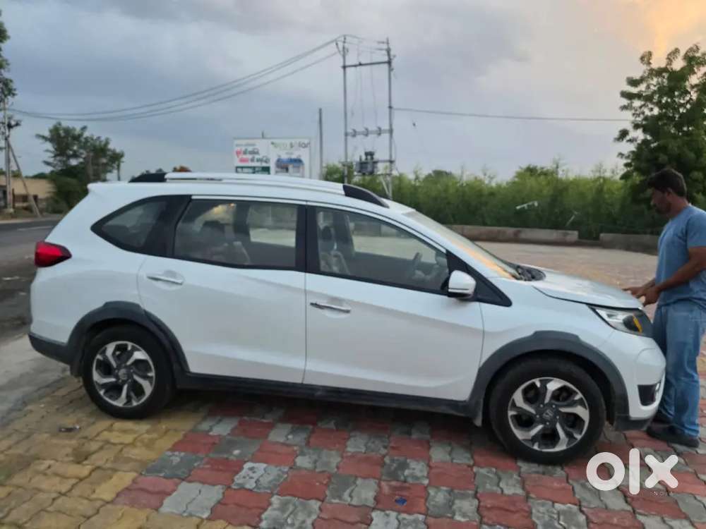 Honda Br-v 2017 Diesel Well Maintained
