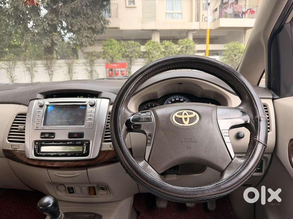 Toyota Innova 2.5 Vx 7 Str, 2012, Diesel