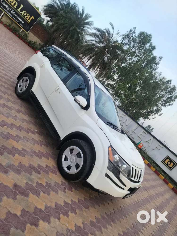 Mahindra Xuv500 2015 Diesel 72000 Km Driven