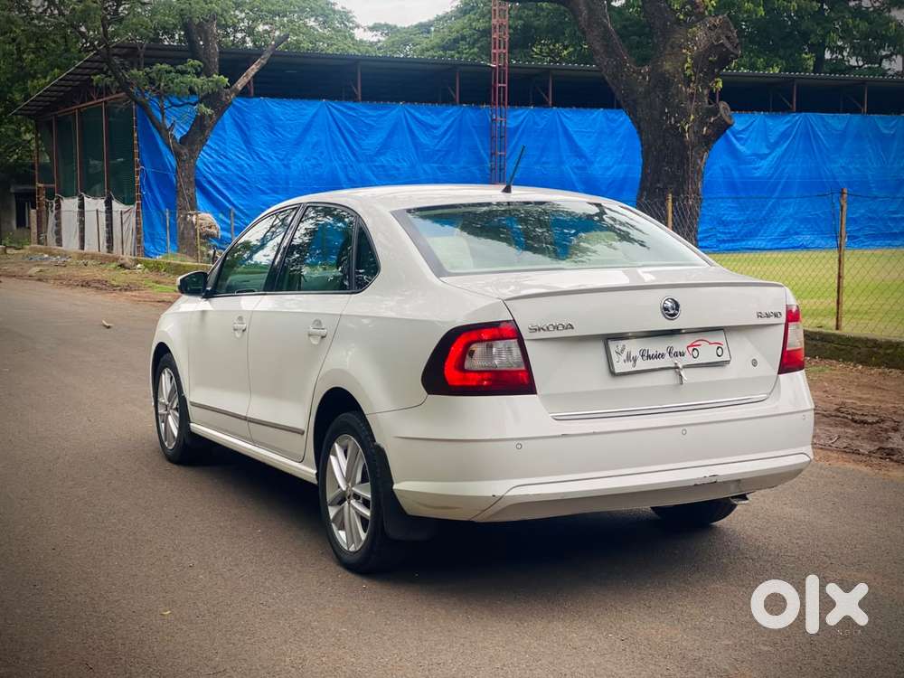 Skoda Rapid 1.0 Style At, 2021, Petrol