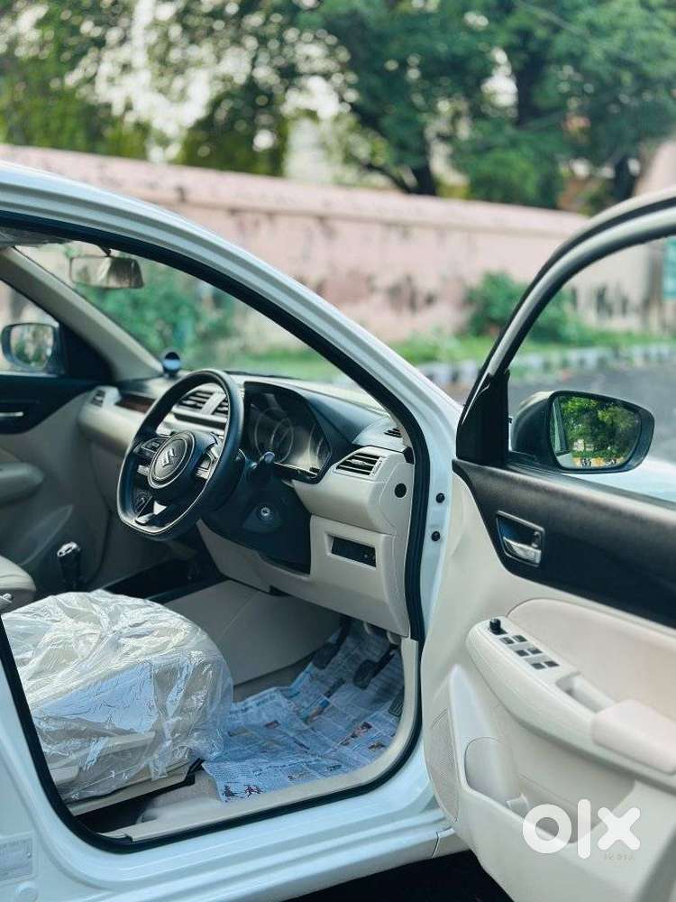 Maruti Suzuki Swift Dzire 1.2 Vxi Bsiv, 2018, Petrol