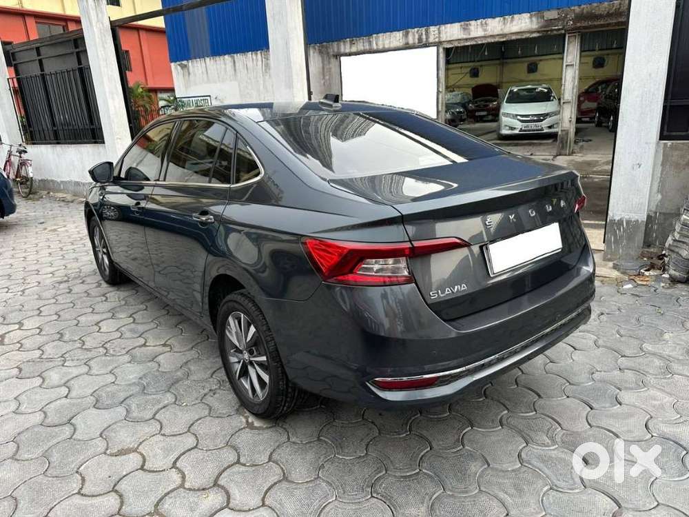 Skoda Slavia 1.0 Tsi Style At, 2022, Petrol