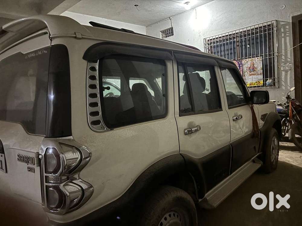 Mahindra Scorpio 2017 Diesel Well Maintained