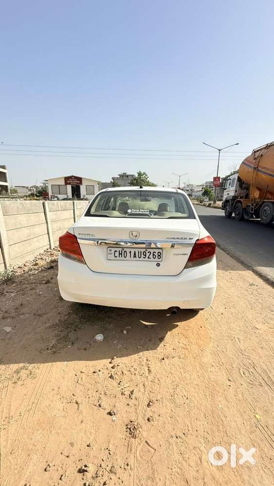 Honda Diesel 2013 Car
