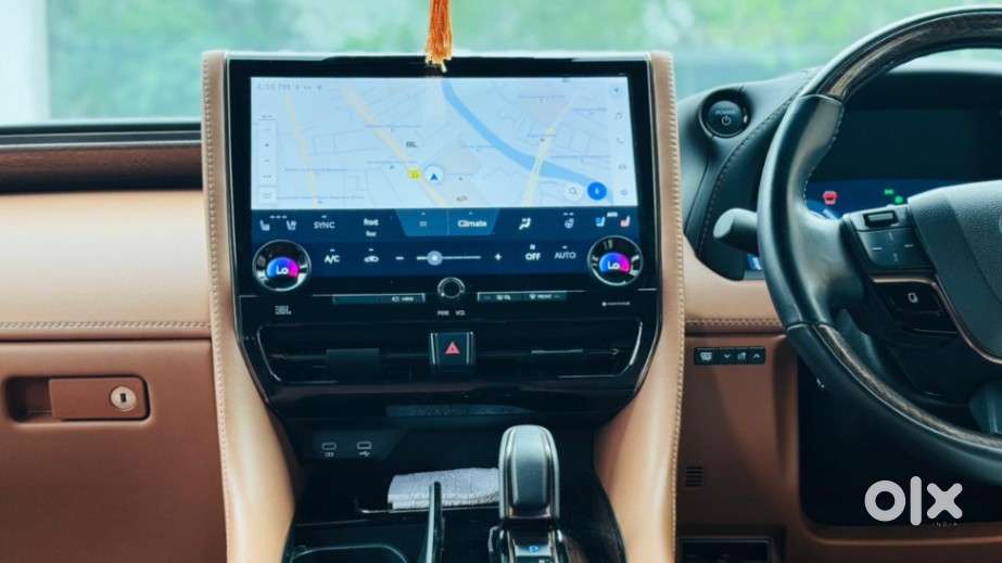 Toyota Innova Crysta