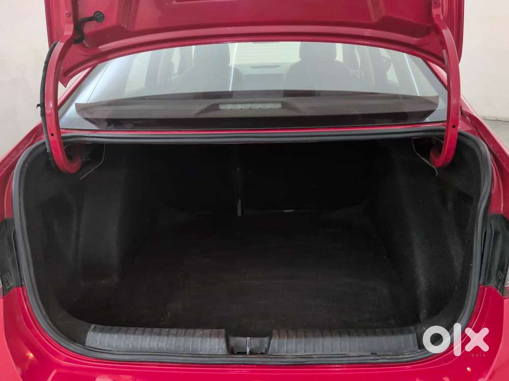 Skoda Slavia Style (non-sunroof), 2022, Petrol