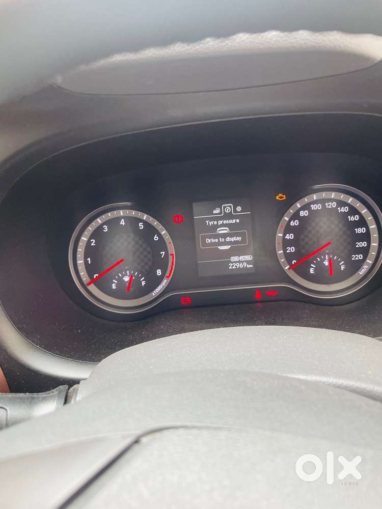 Hyundai Aura Hybrid 2025