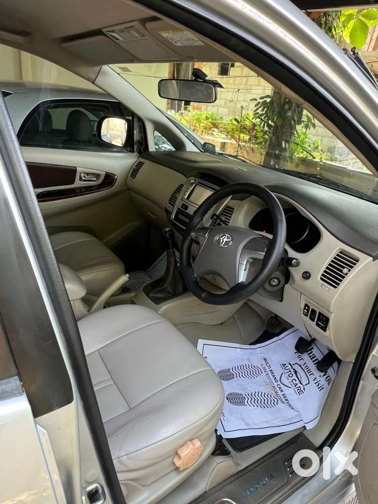 Toyota Innova 2014 Intercooler Diesel Well Maintained