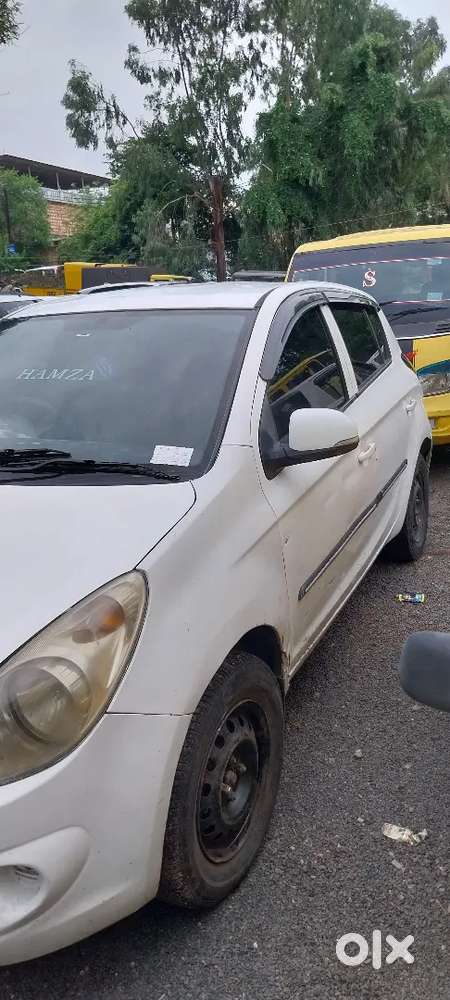Hyundai I20 Sportz Petrol 2011