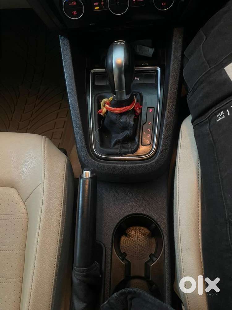 Volkswagen Jetta  Highline   Diesel  Automatic  2015