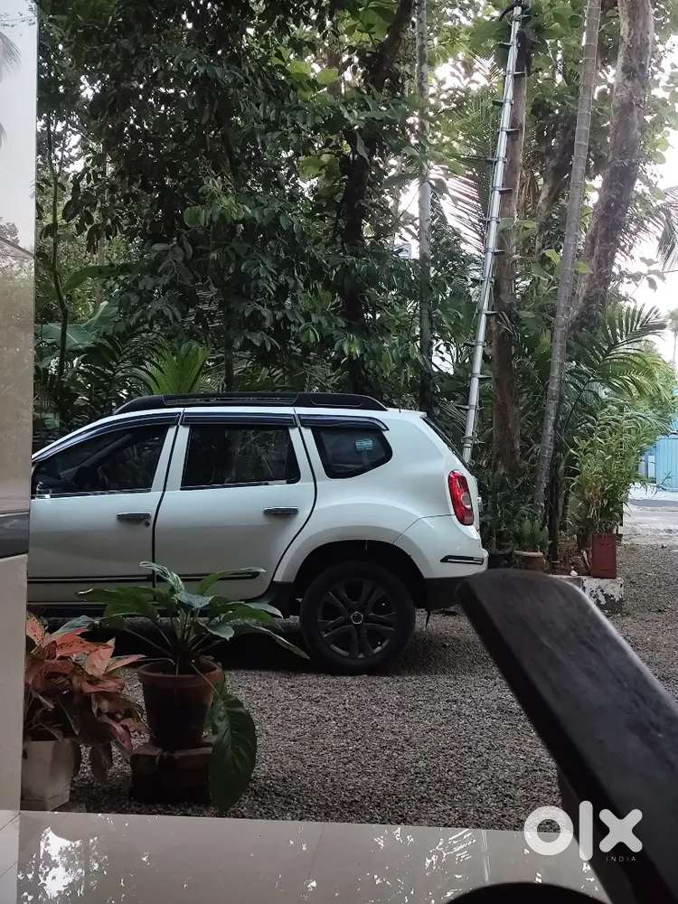 Renault Duster 2015 Diesel Well Maintained