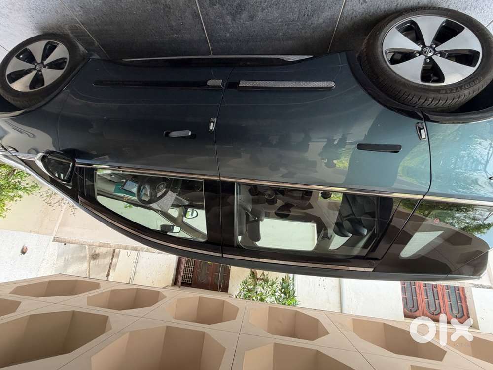 2025 Mg Windsor Ev Essence  Lifetime Battery Warranty  Single Owner