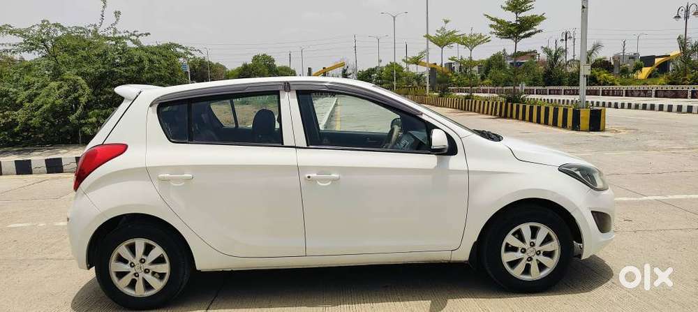 Hyundai I20 Sportz 1.2 Bs-iv, 2013, Diesel