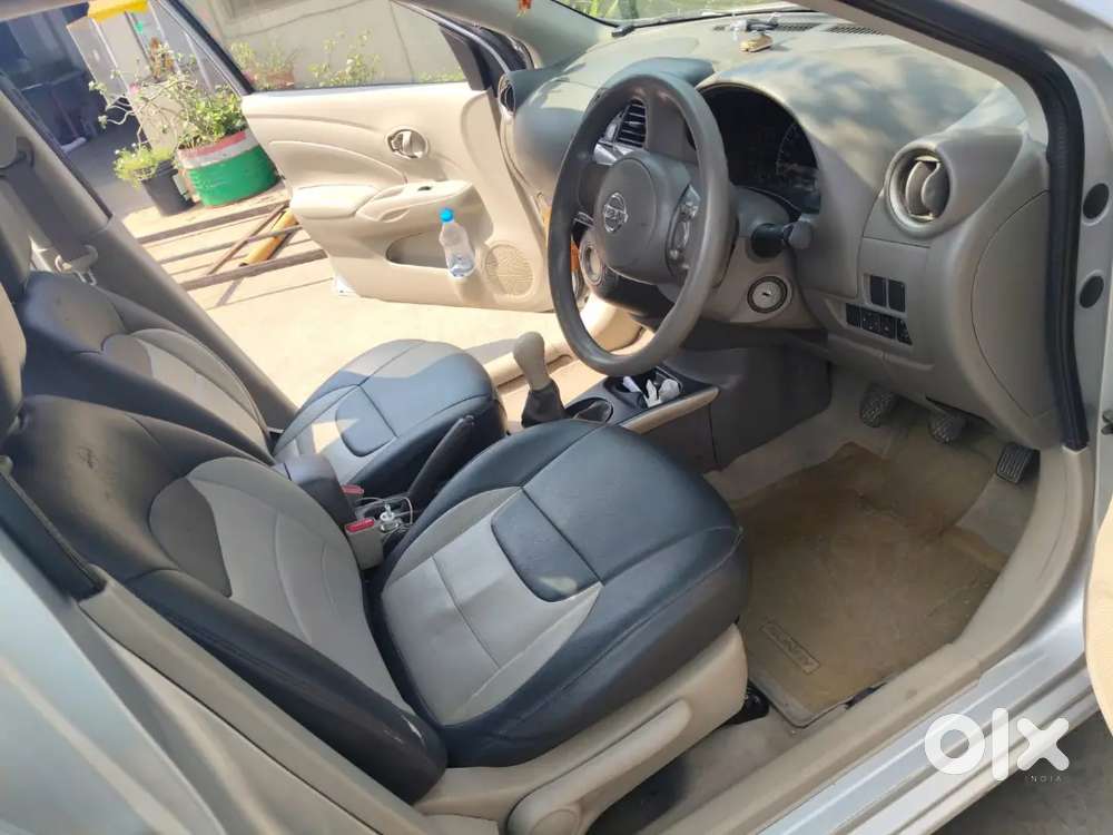 Nissan Sunny 2013