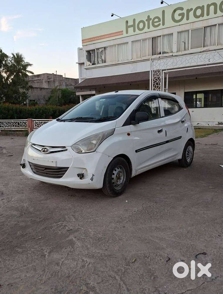 Hyundai Eon 2011 Petrol Well Maintained