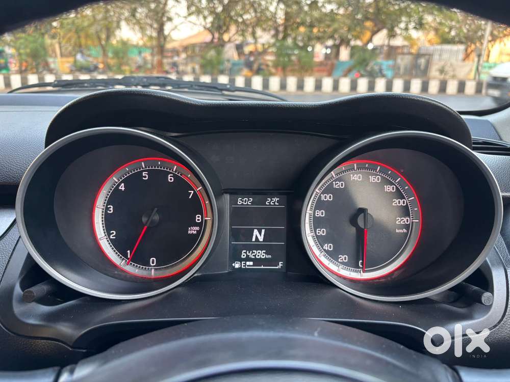 Maruti Suzuki Swift Amt Vxi, 2020, Petrol