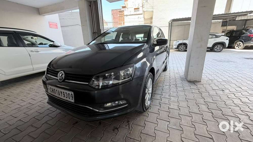 Volkswagen Polo 2016 Petrol 120000 Km Driven