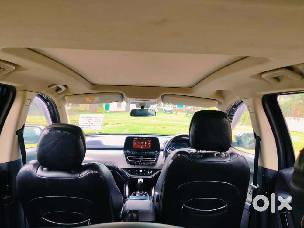 Tata Harrier 2.0 Kryotec Xt Plus Dark Edition, 2023, Diesel