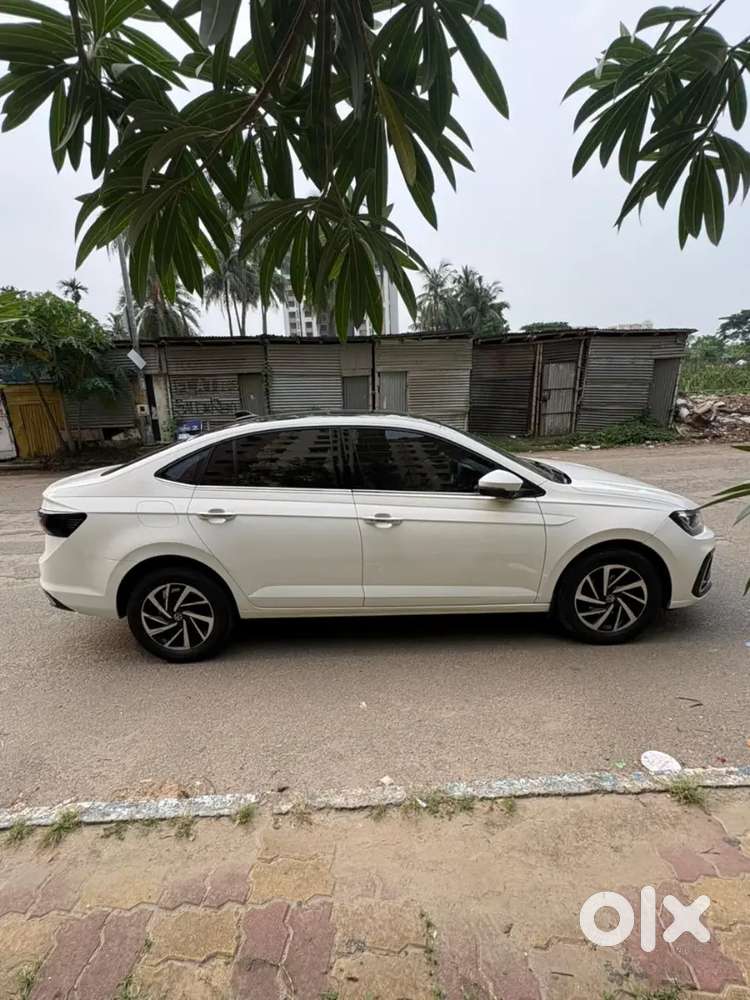 Volkswagen Virtus 1.0 Tsi At Bs-vi 1st Owner Car