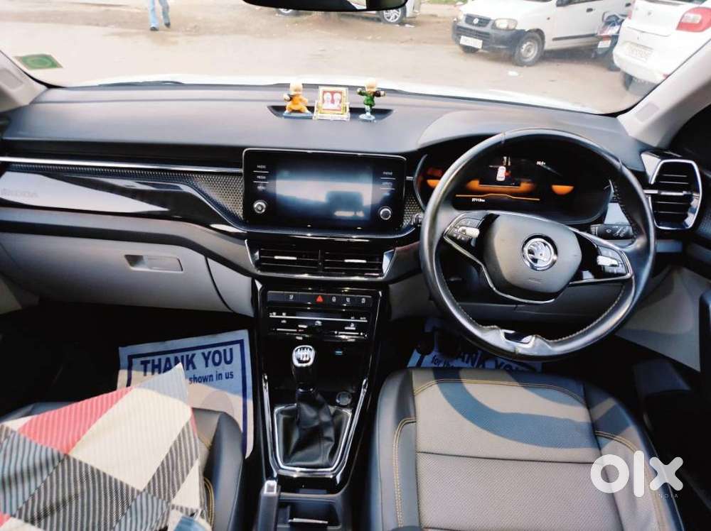 Skoda Kushaq 1.0 Tsi Style, 2022, Petrol
