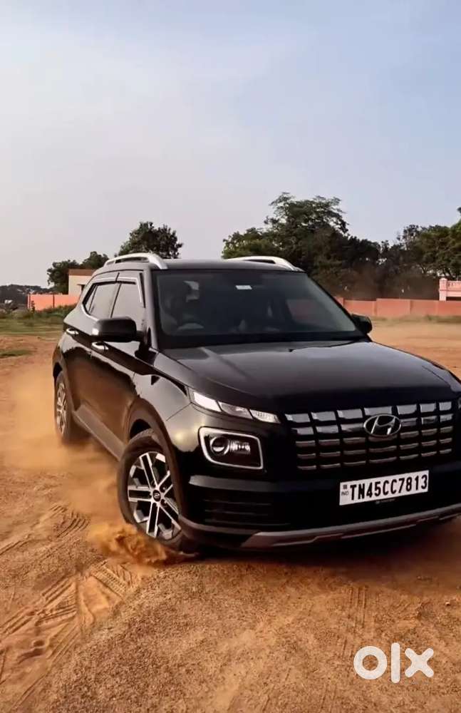 Hyundai Venue 2023 Diesel Sx 22200 Km Driven