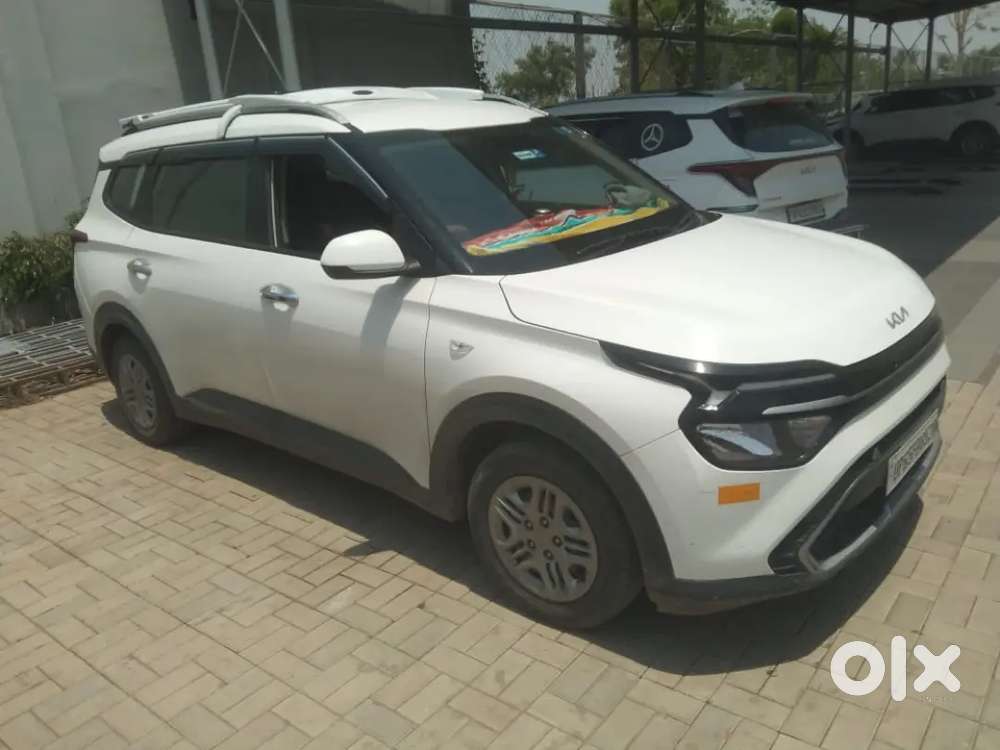 Kia Carens Premium 7 2024