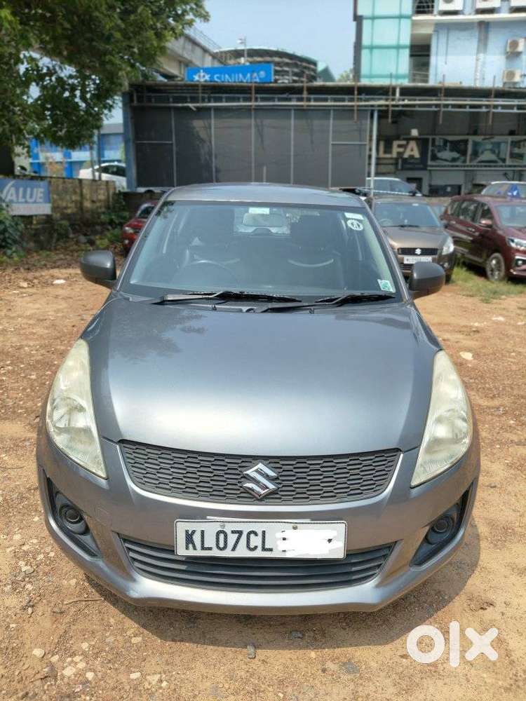 Maruti Suzuki Swift 1.2 Lxi (o), 2017, Petrol