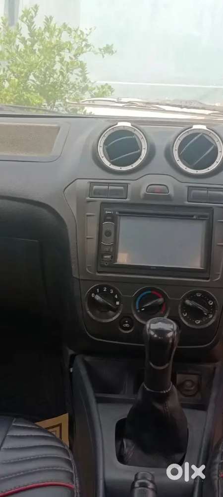 Ford Fiesta Diesel 2011 Style
