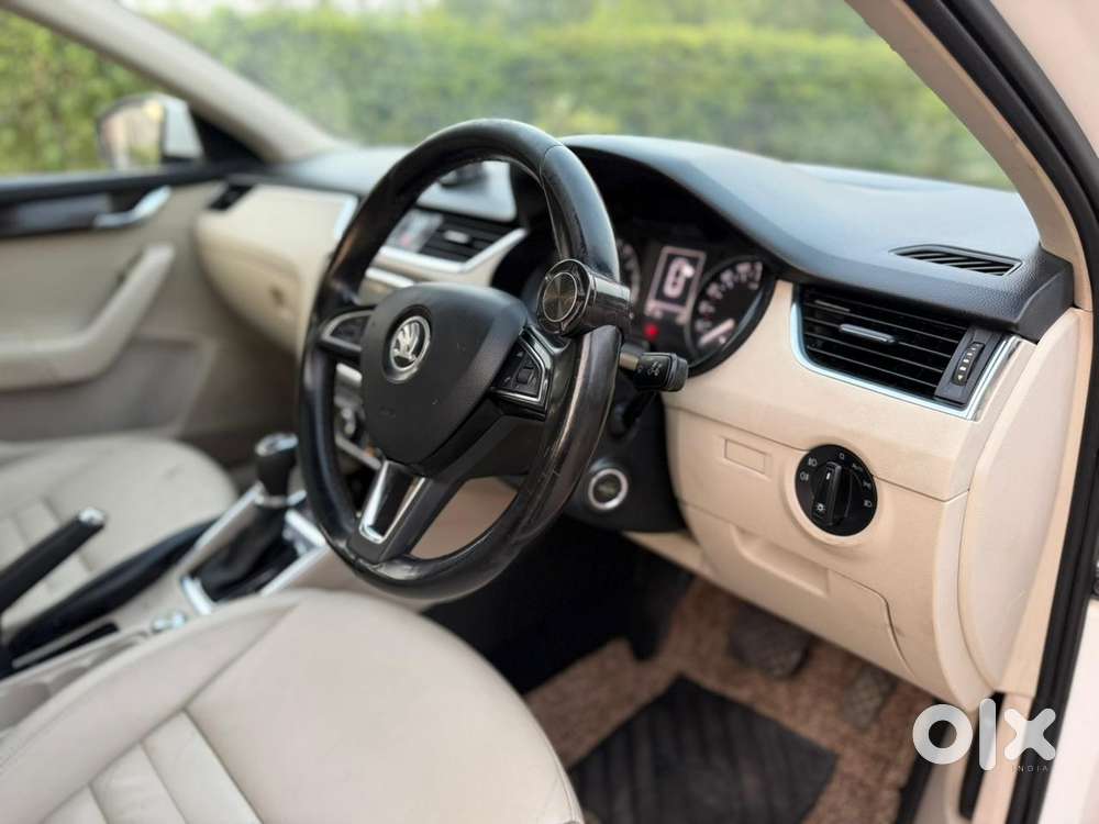 Skoda Octavia Ambition Plus 2.0 Tdi At, 2016, Diesel