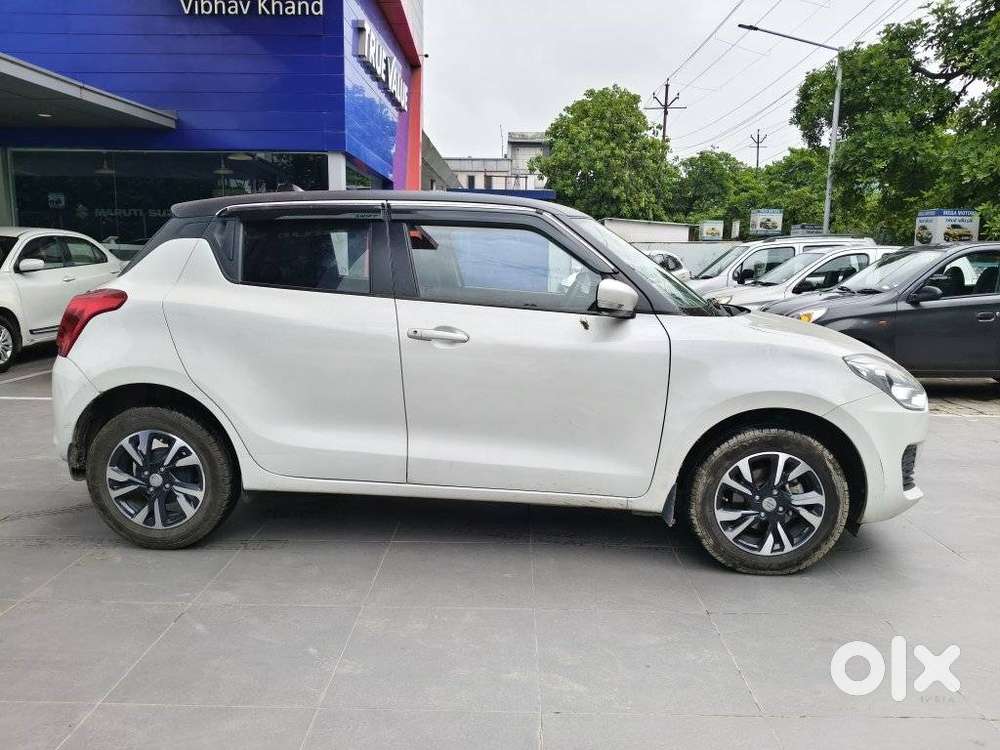 Maruti Suzuki Swift 1.2 Vxi (o), 2022, Petrol