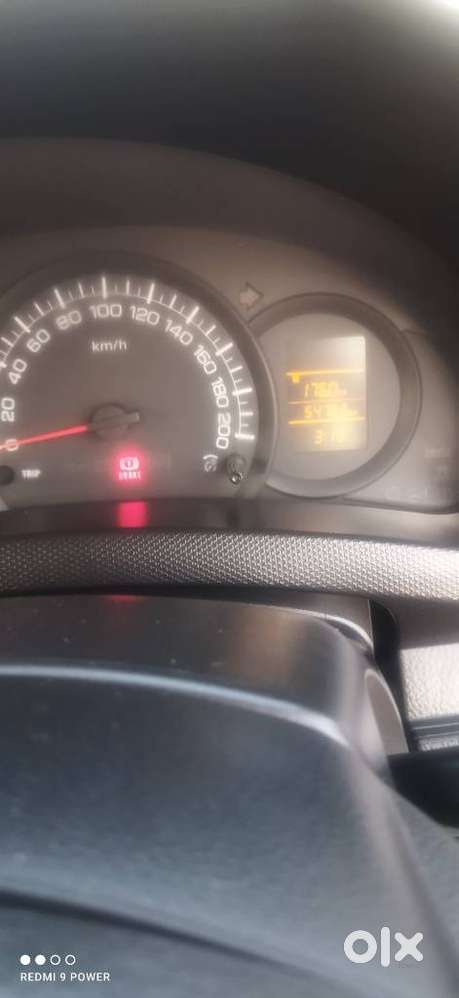 Maruti Suzuki Swift Lxi Option, 2015, Petrol