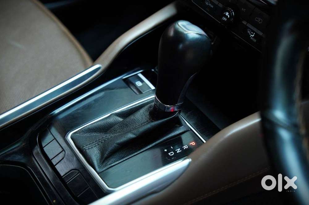 Jeep Meridian 2.0 Limited (o) 4x2 At, 2023, Diesel