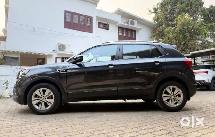 Skoda Kushaq 1.0 Ambition Classic Tsi At, 2023, Petrol