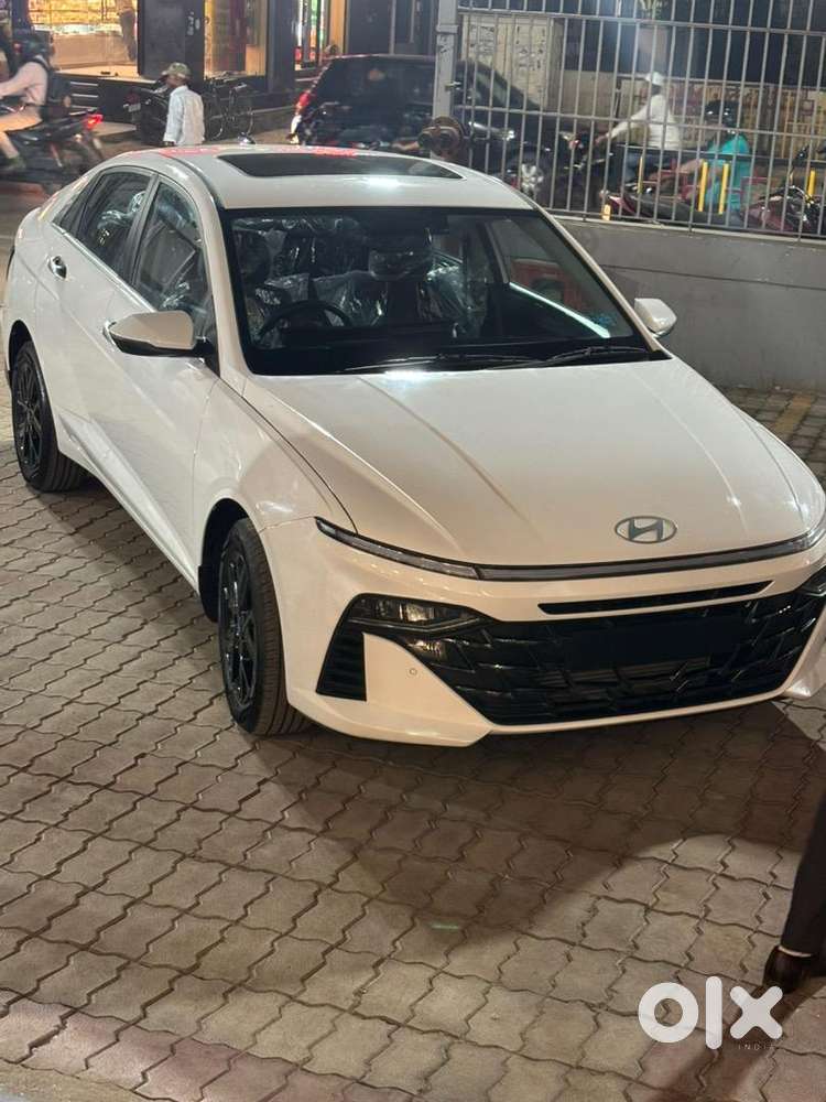 Hyundai Petrol Manual 2025
