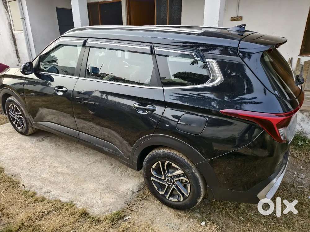 Kia Carens Prestige Plus 2023