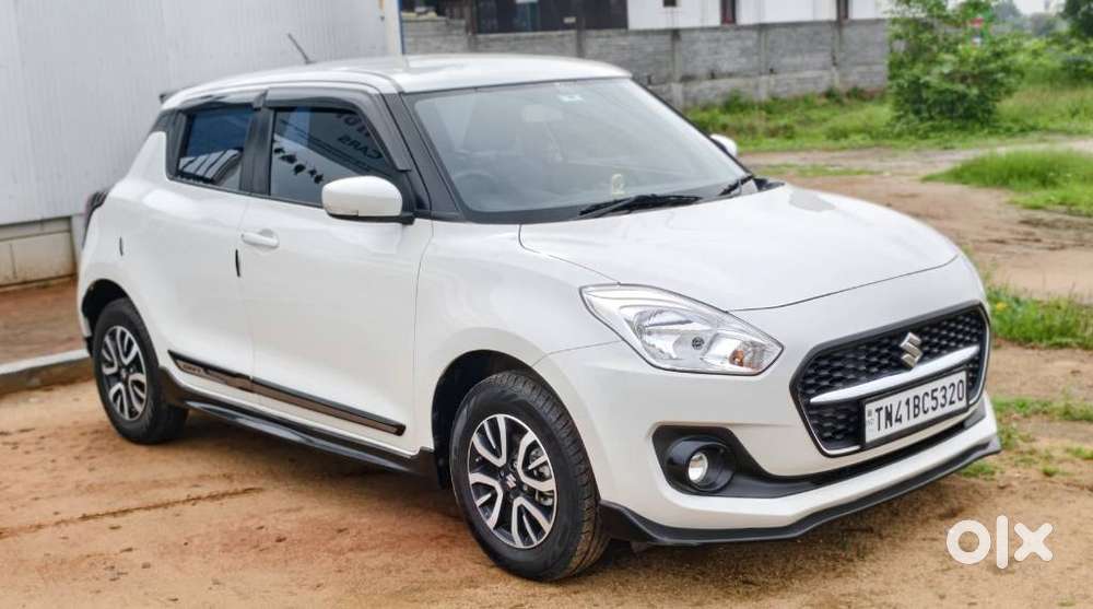 Maruti Suzuki Swift Vxi + Manual, 2024, Petrol