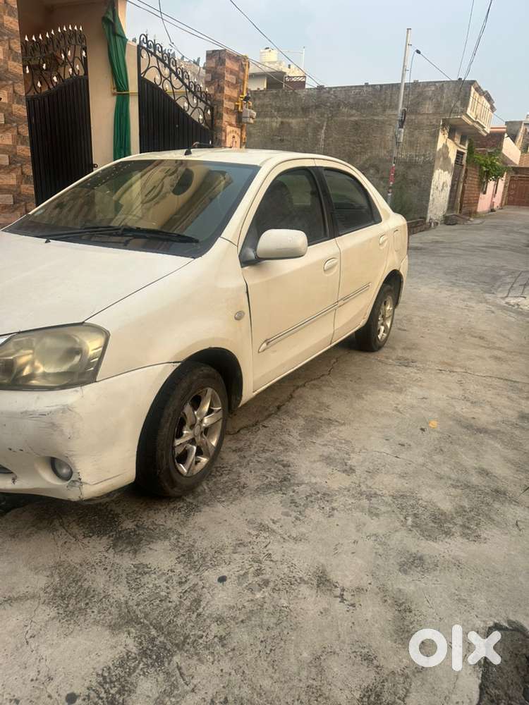 Toyota Etios Gd 2013