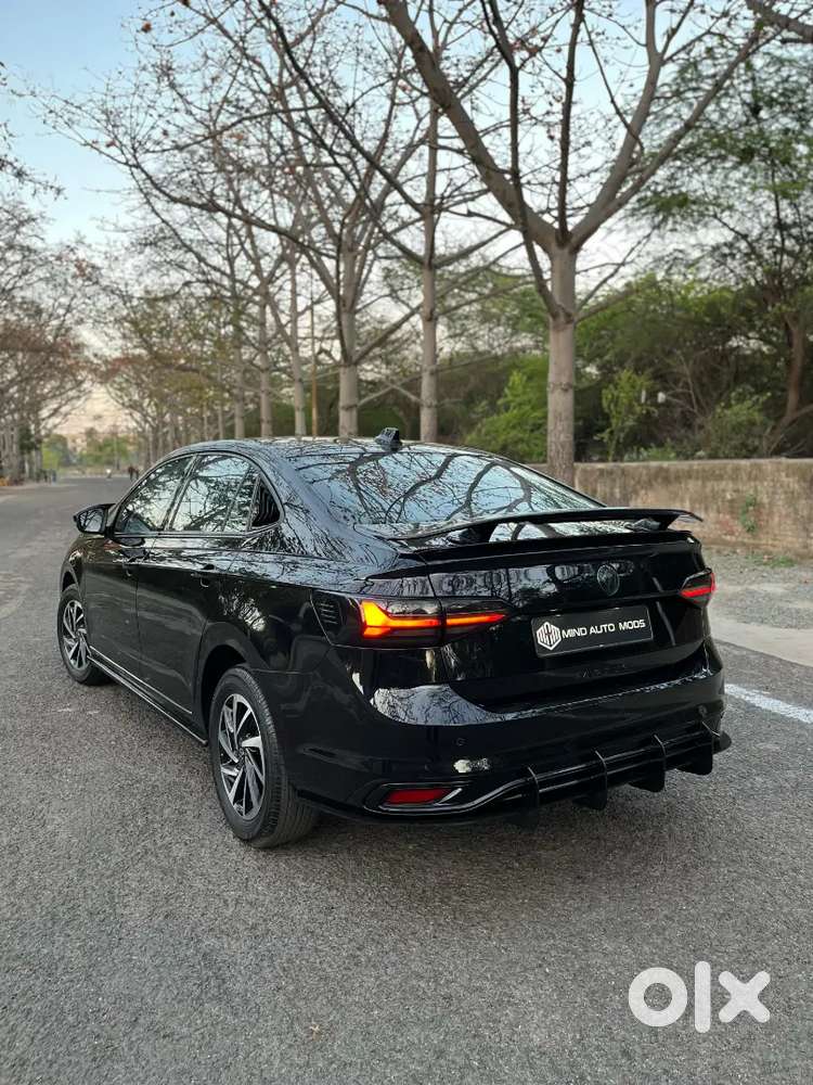 2025 Vw Virtus Topline 1.0 Tsi At  Deep Black Pearl
