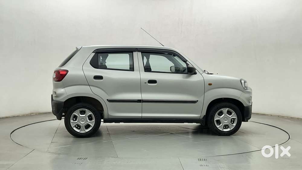 Maruti Suzuki S-presso Vxi Opt, 2024, Petrol