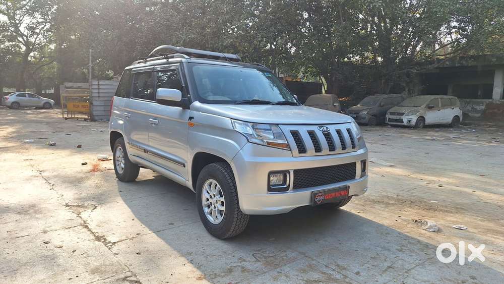 Mahindra Tuv 300