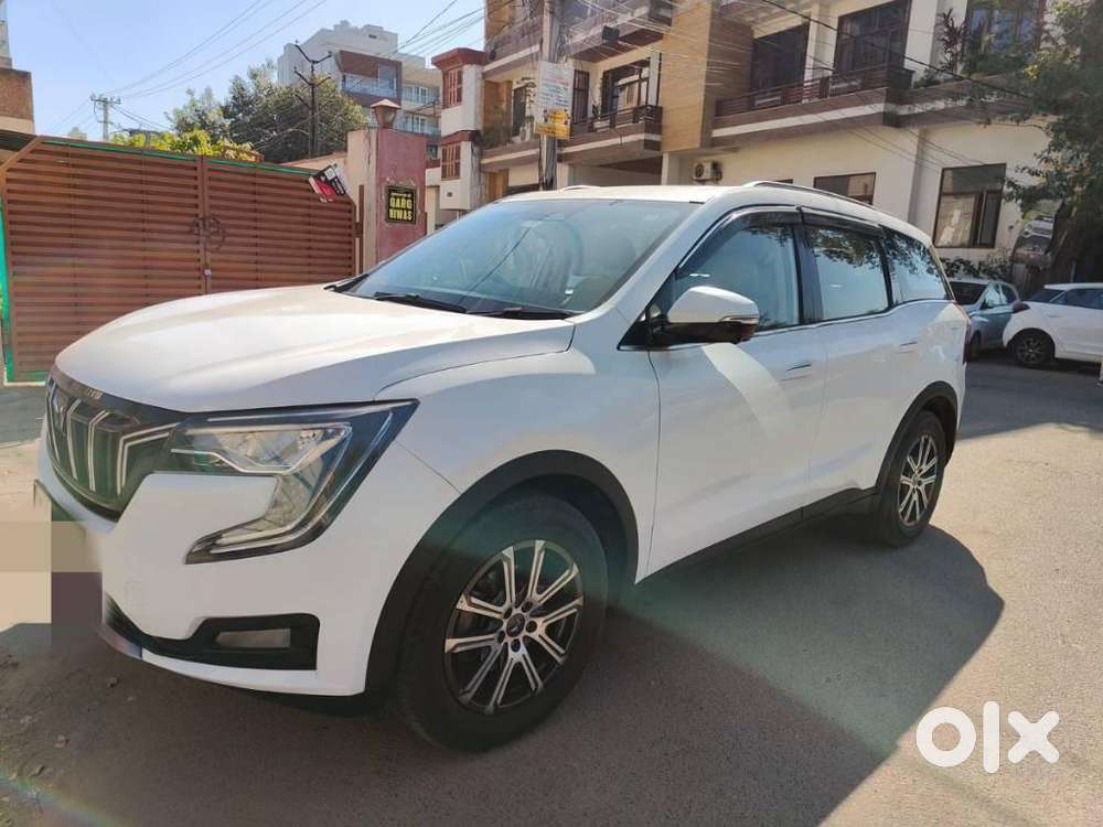 Mahindra Xuv700 2.2 Ax 7 Diesel Mt Luxury Pack Str, 2022, Diesel