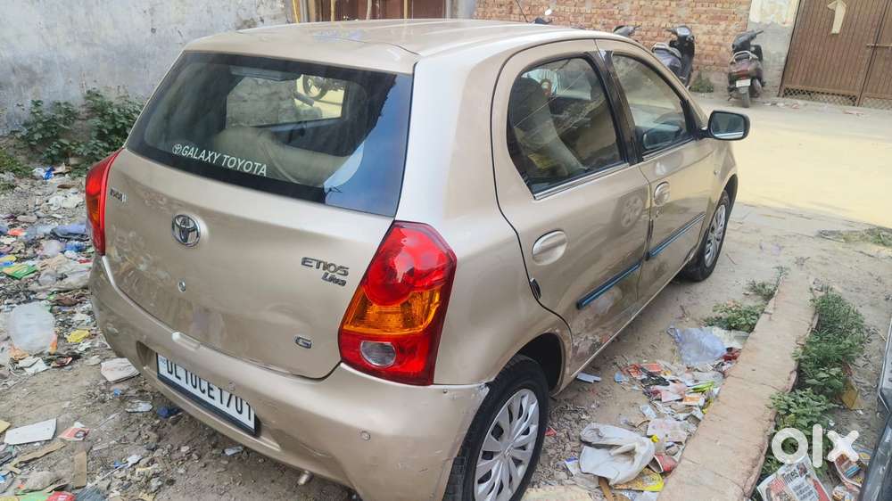 Toyota Etios Liva 2011-2012 G, 2012, Petrol