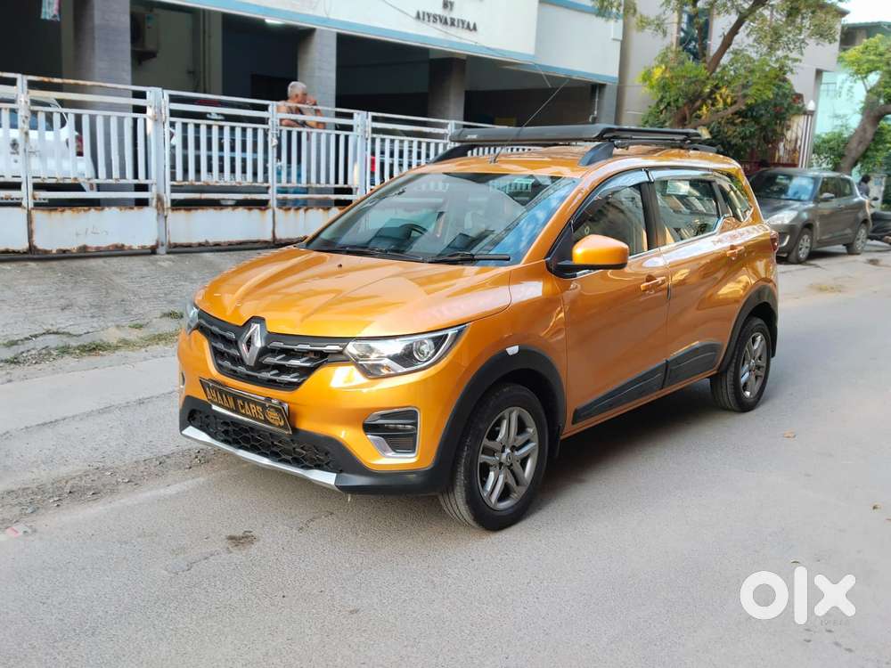 Renault Triber Rxt, 2023, Petrol